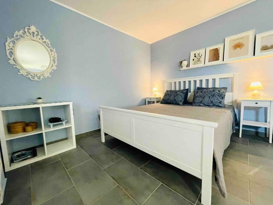 Cozy, Newly Renovated Apartment In Gavrio. מראה חיצוני תמונה
