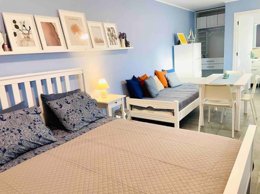 Cozy, Newly Renovated Apartment In Gavrio. מראה חיצוני תמונה